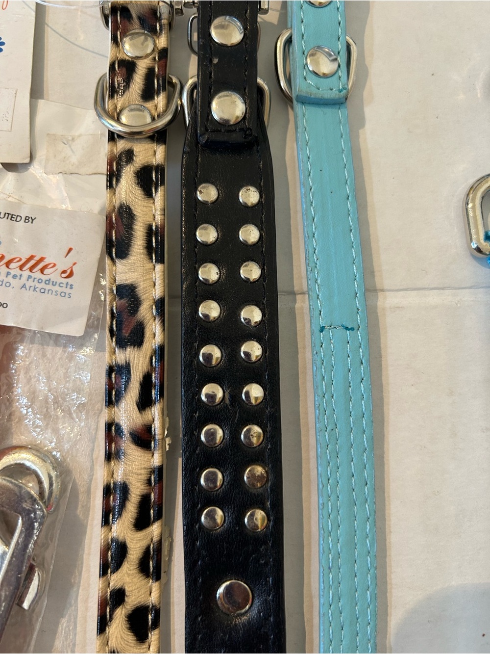 Dog Collars  &  ar Seat Belts - Picture 7 of 7